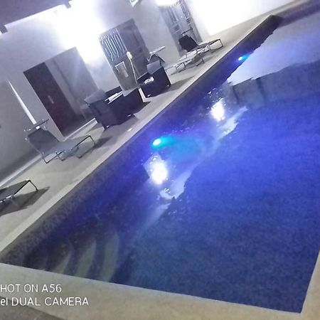 Villa Diambars Sali Tapé Eksteriør billede